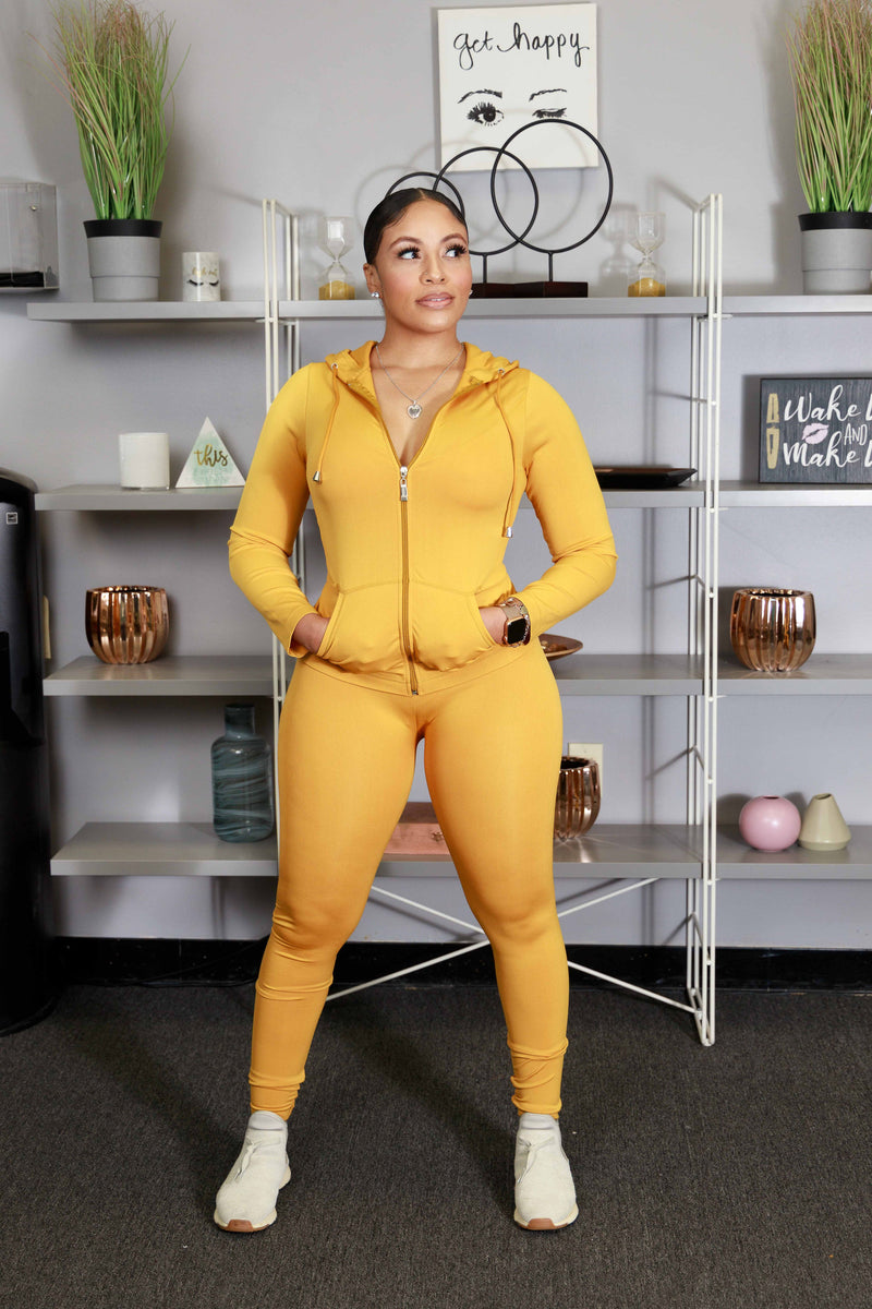 ON THE GO SET (MUSTARD)
