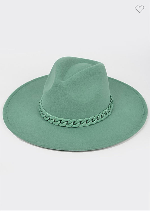 WIDE BRIM FEDORA W/CHAIN (MINT)